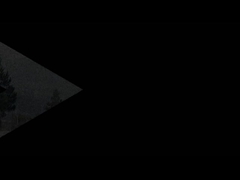 Mavi elektrikli E5 arabası