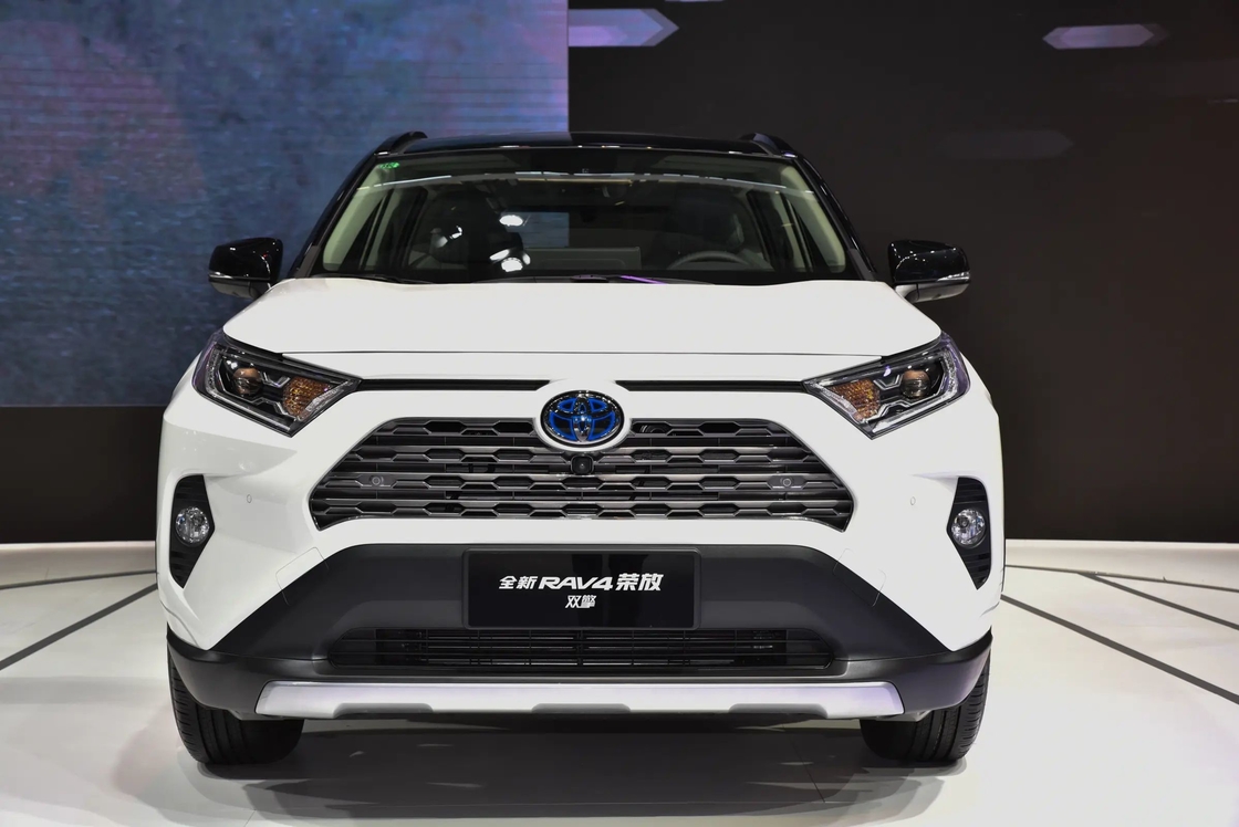 Kompakt RAV4 Toyota Petrol SUV 2.0L 2.5L Motor FWD AWD 5 Koltuk