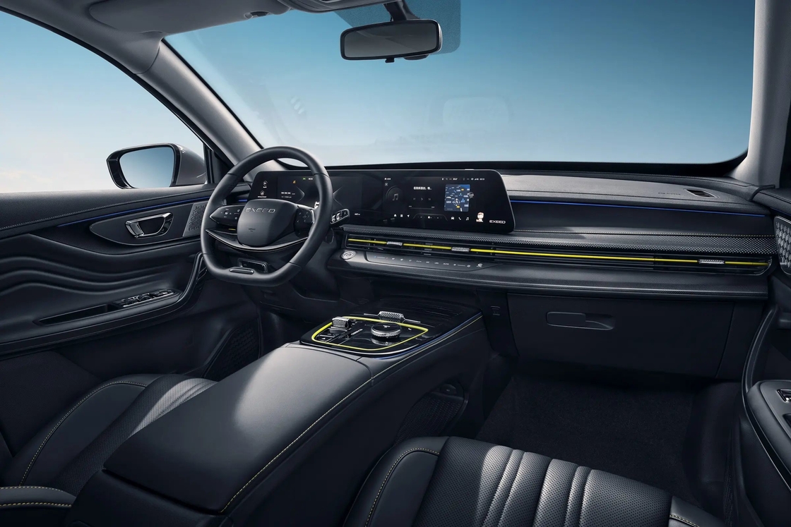 5 Koltuklu Chery Petrol SUV EXEED LX 140 Nm Döner 1.5L Şarj
