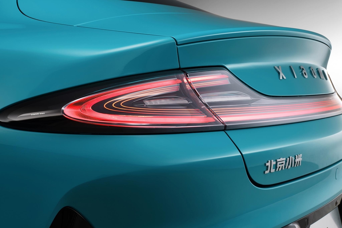 Xiaomi SU7 Sedan AWD Elektrikli Araba EV 800km 101kWh PS 495kw/838nm R19 Dört Tekerlek Sürüşü Max LHD En Yeni Elektrikli Araba