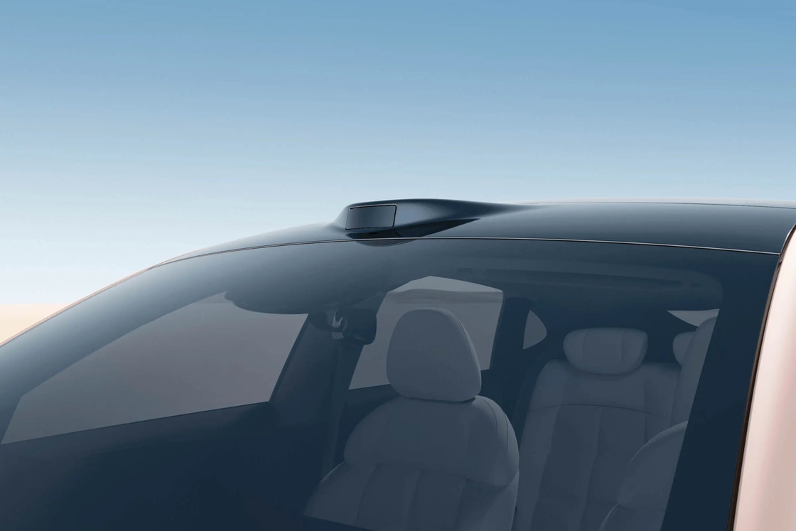 Zhiji LS6 Sol Sürüş Elektrikli Araba Sedan Zhiji S Büyükler İçin Amiral Gemisi