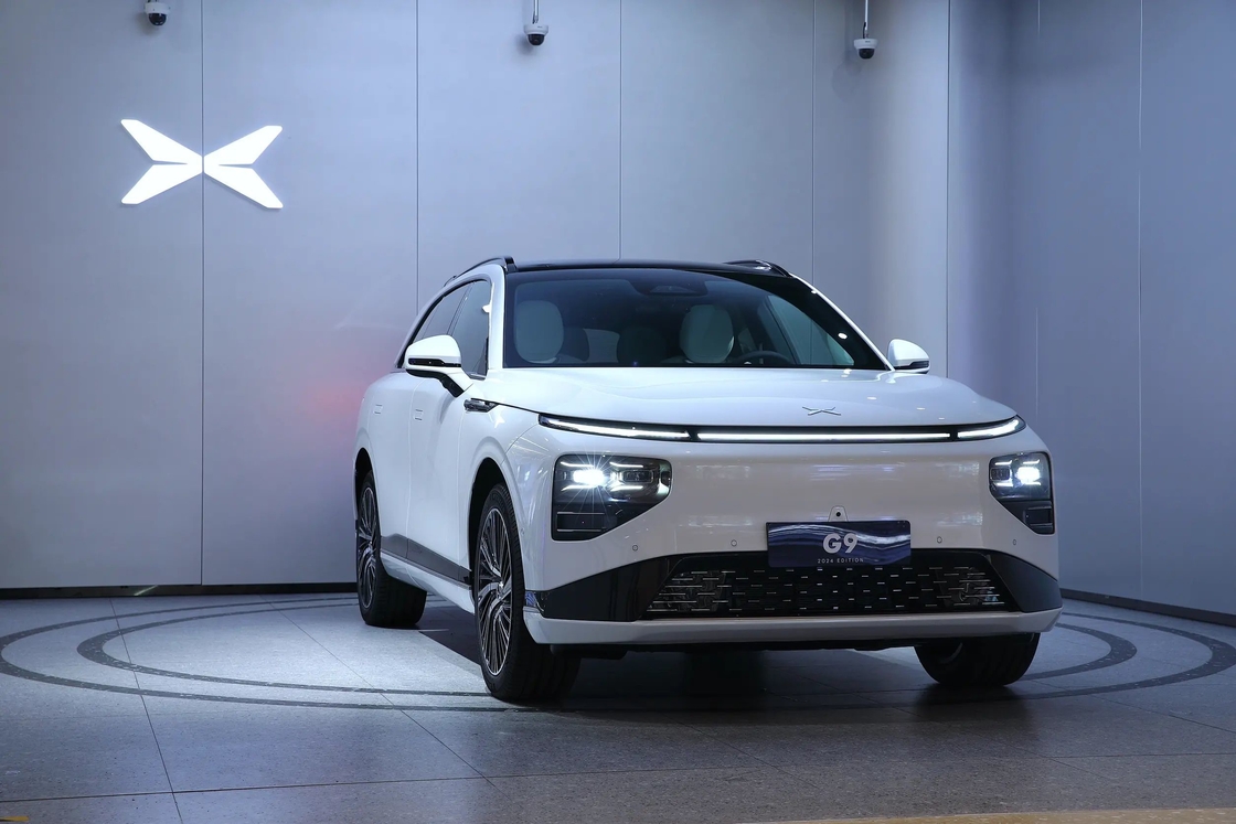 Orta Büyük Xiaopeng Elektrikli Araba 5 Kapılı 5 Koltuklu Xpeng G9 Saf Elektrikli SUV