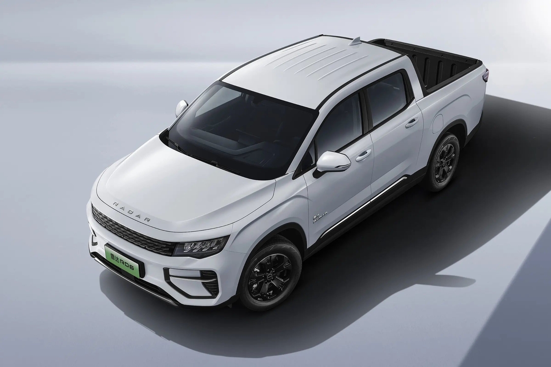 Sedan Tipi Geely Elektrikli Araba 16.5kWh Geely Radar 6 Ön Tekerlek Sürüşü Elektrikli Araba