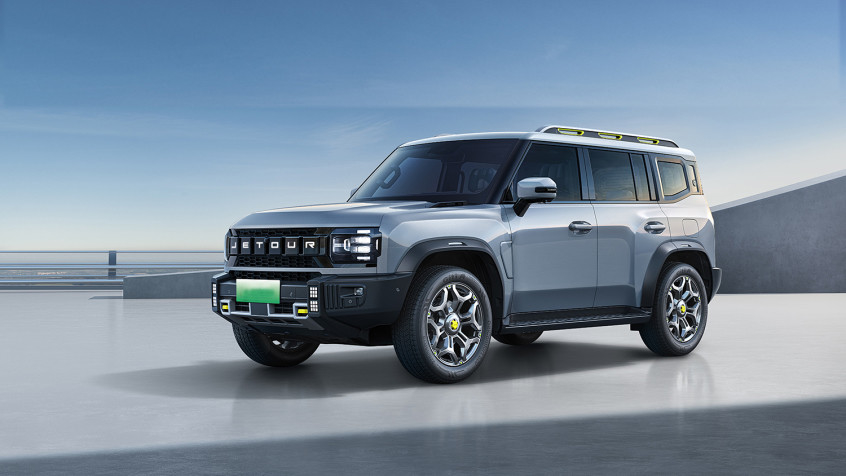Benzin Chery Benzin Araç SUV Jetour Traveler 2.0T 254 At Gücü L4 Motor