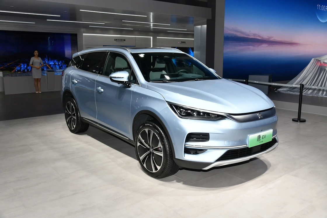 Lüks BYD Tang Elektrikli Araba EV 185Km/H Sol Sürüş Plug In Hibrit SUV
