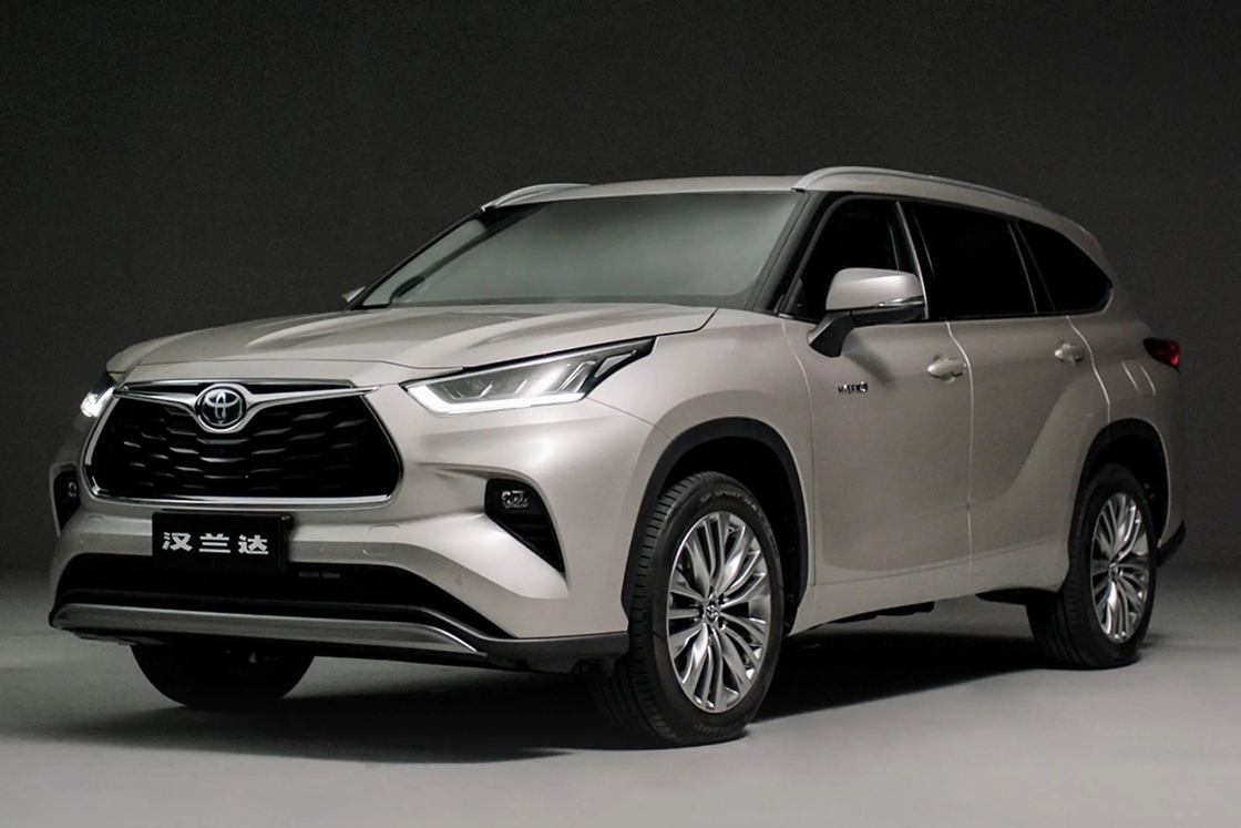 Orta Toyota Cross Car SUV Hybird 2.5L 7 Koltuklu Hanlanda 2.5L Elite Sürümü