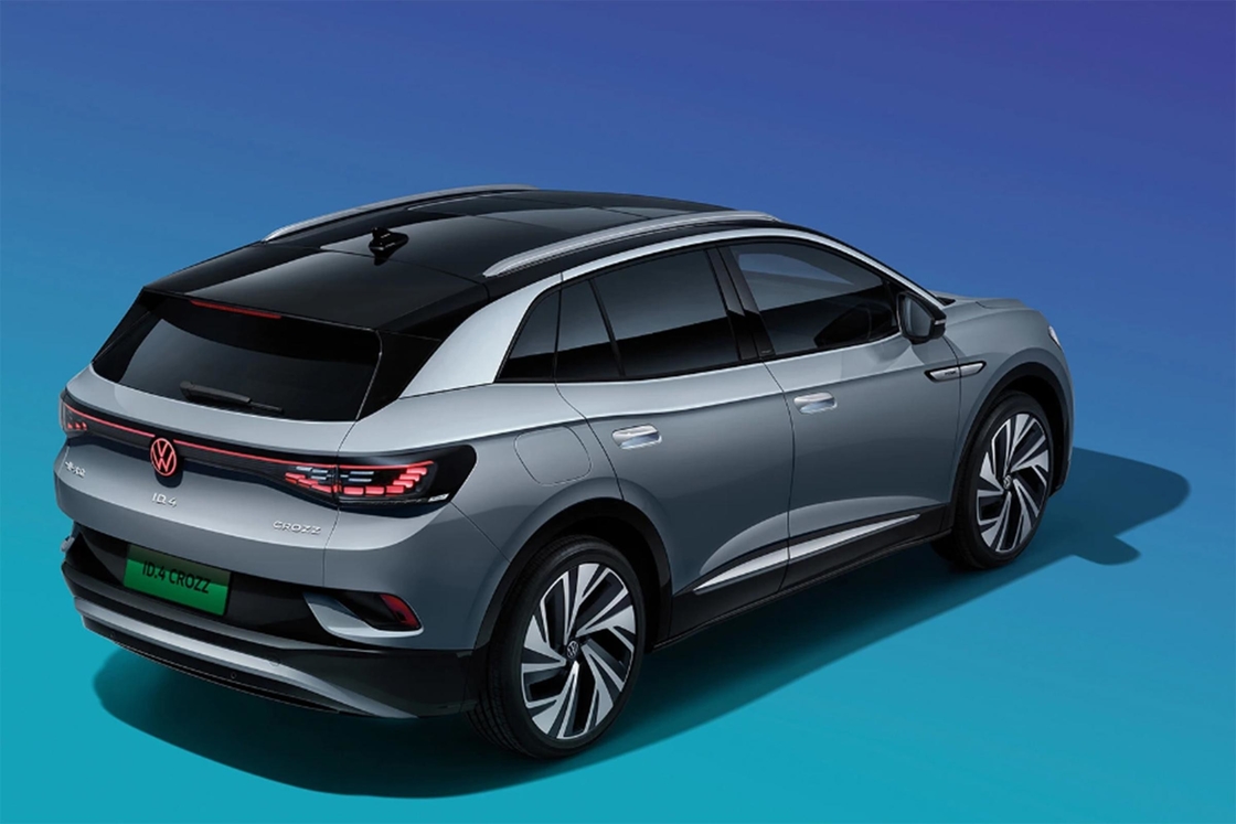 Volkswagen ID.4 elektrikli SUV'un geniş ve modern içini keşfedin