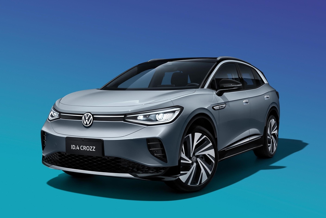 Volkswagen ID.4 elektrikli SUV'un geniş ve modern içini keşfedin