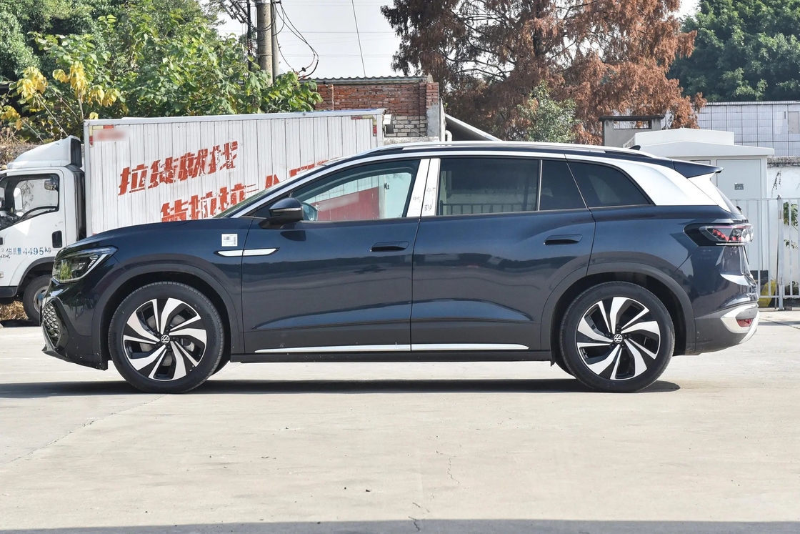 Volkswagen ID6 Elektrikli 7 kişilik SUV Rahatlık ve Uzay İçin