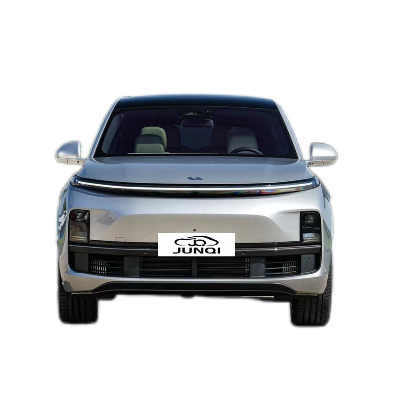Arka tekerlek sürücüsü Li xiang Elektrikli Araba L8 Sedan Tip Genişletilmiş Menzil