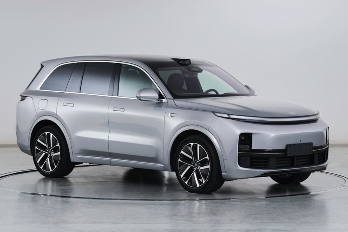 Yüksek Performanslı Lixiang Elektrikli Araba Sedan Tipi Lüks Elektrikli Araç Genişletilmiş Aralık
