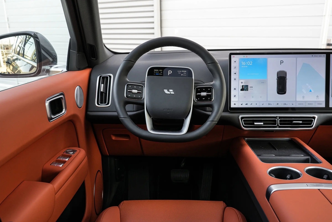 500 km menzilli Lixiang Elektrikli Araba L7 AWD 5 Kapılı 7 Koltuklu Elektrikli Araba
