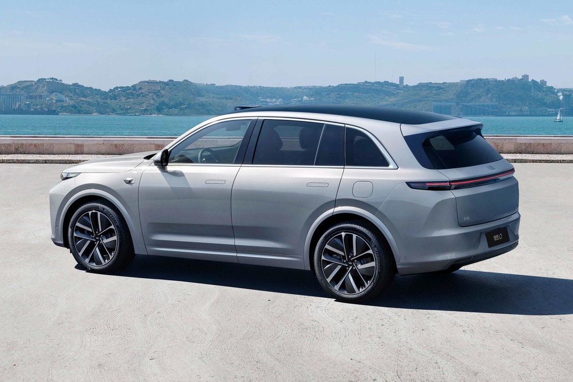 500 km menzilli Lixiang Elektrikli Araba L7 AWD 5 Kapılı 7 Koltuklu Elektrikli Araba