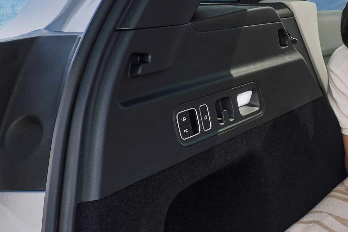 400km menzil 180km/h Lixiang L7 Elektrikli Araba Orta ve Büyük SUV için Ideal Auto