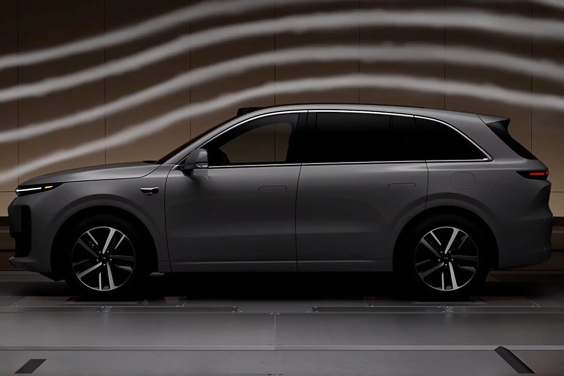 Lixiang Electric Car L6 1.5T menzilli uzatıcı ve 1390km menzilli yüksek performanslı SUV