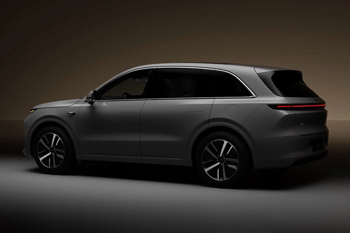 Lixiang Electric Car L6 1.5T menzilli uzatıcı ve 1390km menzilli yüksek performanslı SUV