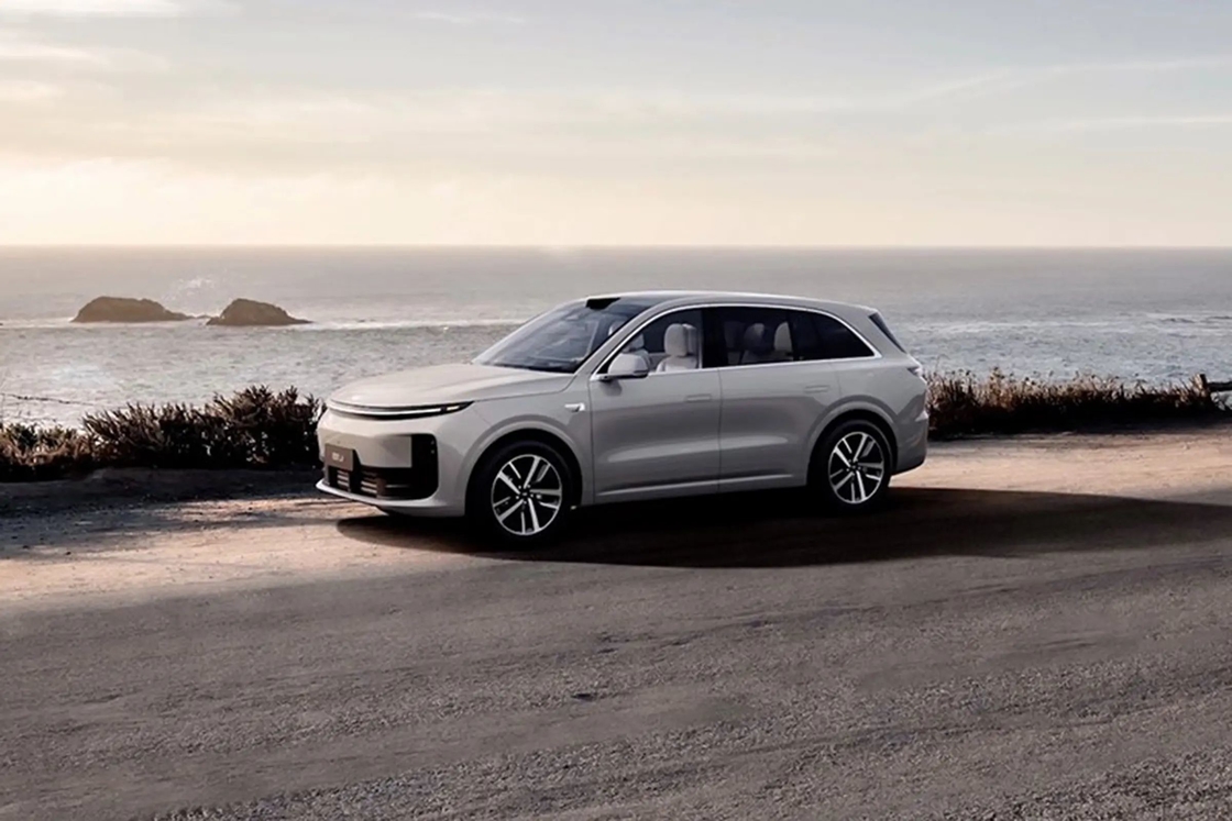 Lixiang Elektrikli Araba L6 1.5 tonluk menzil uzatan ve 1390 km menzilli yüksek performanslı SUV