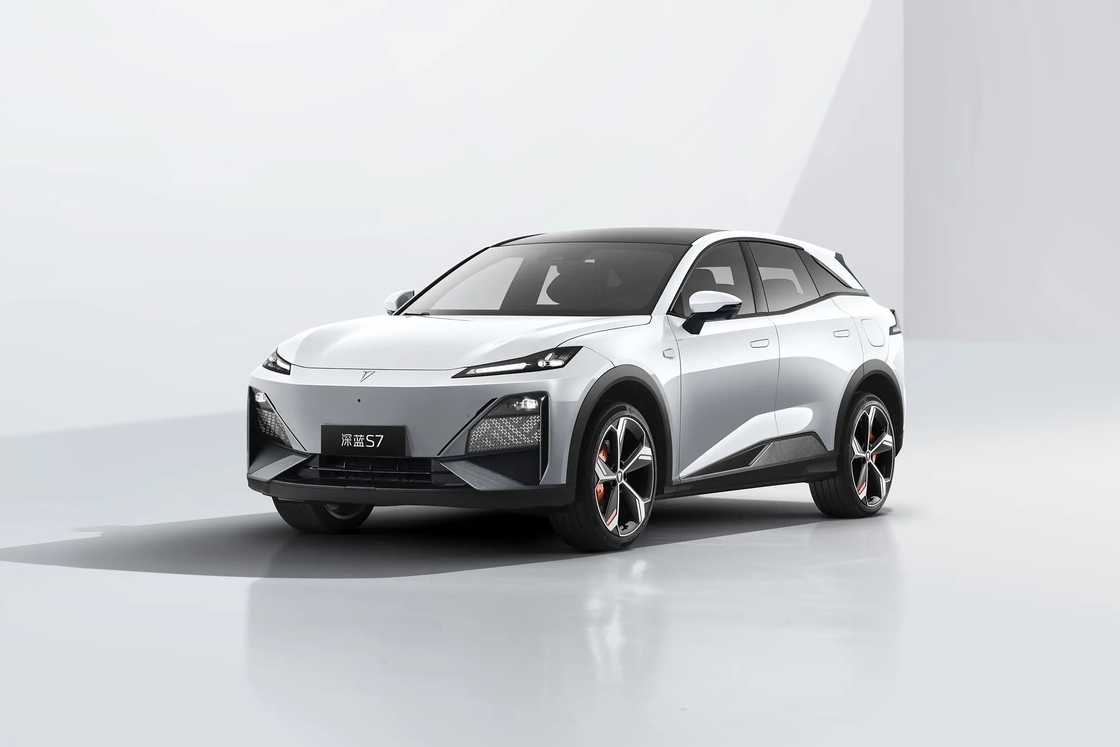 5 Kapılı 5 Koltuklu Changan Elektrikli Araçlar DeepBlue 07 Genişletilmiş Menzil 238 BHP
