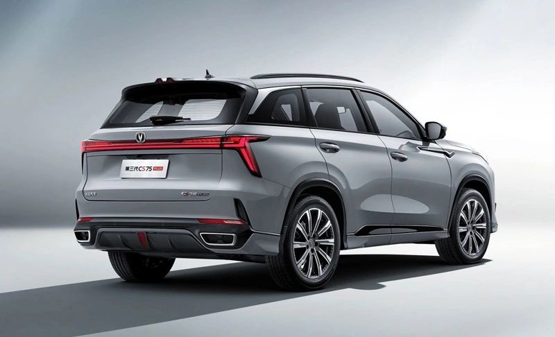 Changan Petrol CS75 Plus SUV Günlük Maceranız İçin Benzin Enerji Tipi