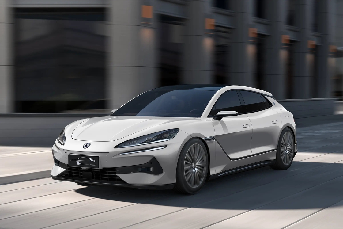 2024 DENZA Z 9 GT Lüks Akıllı Plug-In Hibrit 5 Kapılı 5 Koltuklu