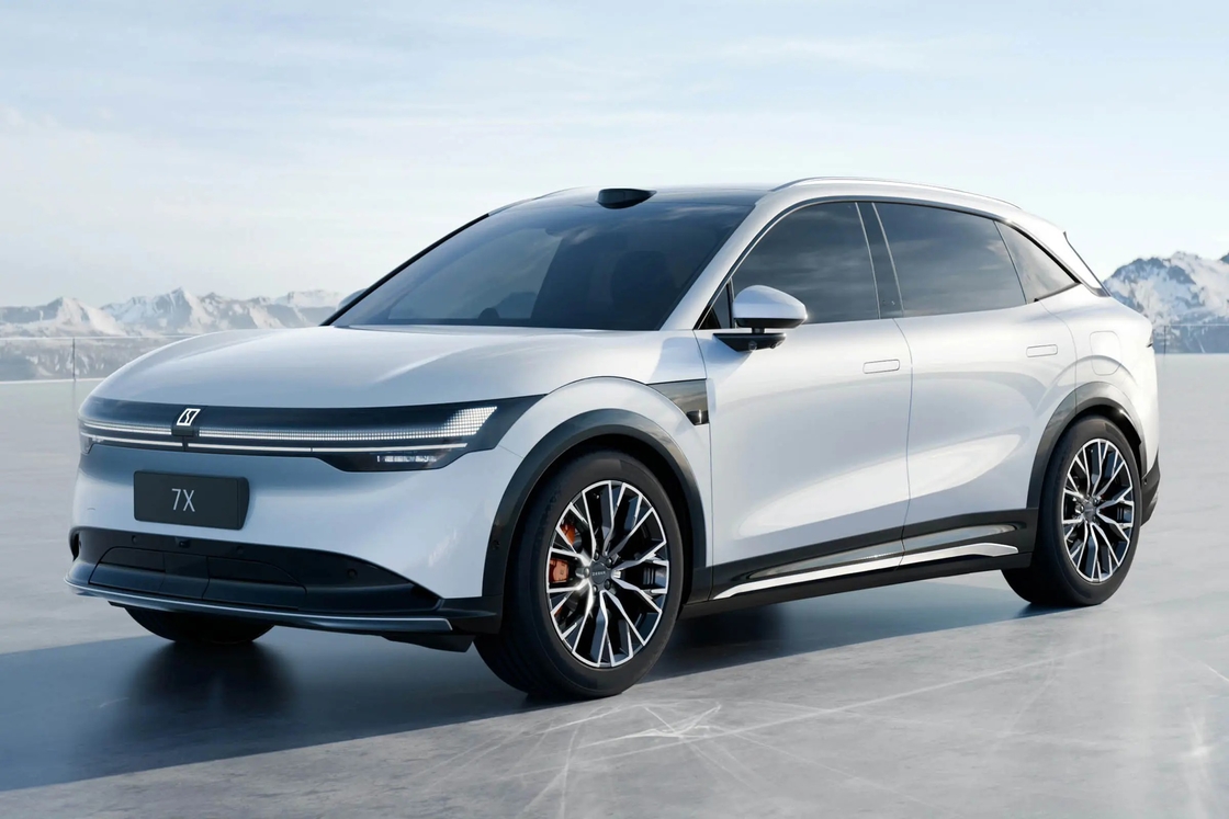 Zeekr 7X 2024 2025 4WD Saf Elektrikli Uzun Menzilli SUV 210km/H Yüksek Hız Sol Yeni Model Zeekr 7X Yeni Araba