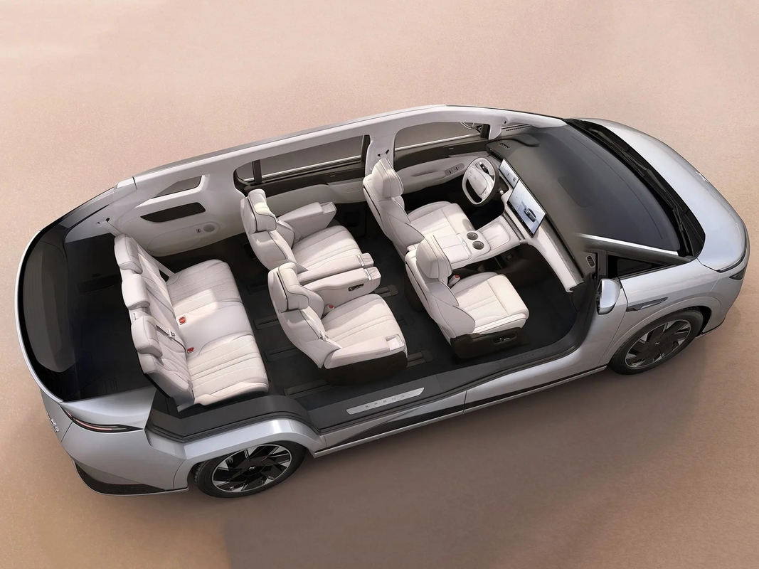 2024 Xpeng X9 702 Ultra Long Range Pro / Max Edition EV 7 Koltuklu MPV 320hp Yeni Araba FWD Euro VI Xpeng X9 ChinaV