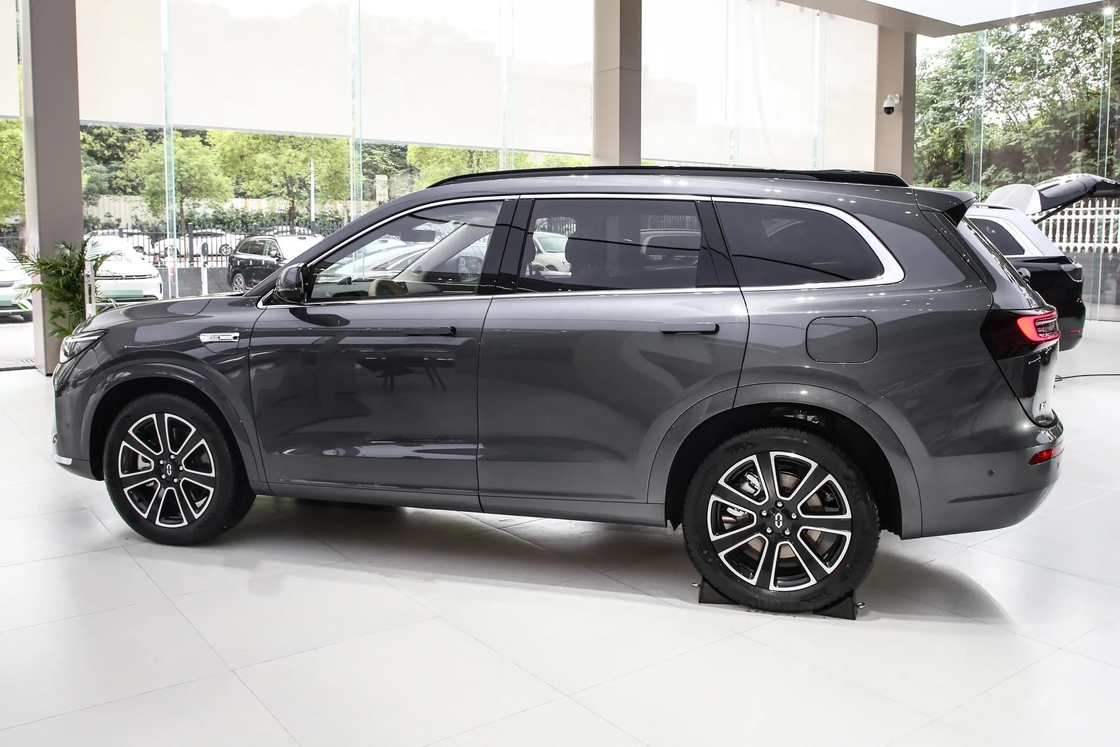 2025 AITO M7 Hibrit SUV Hua~wei'den Yeni Enerji Aracı Auto Seres Off-Road Elektrikli Araba Enerji Verimliliği
