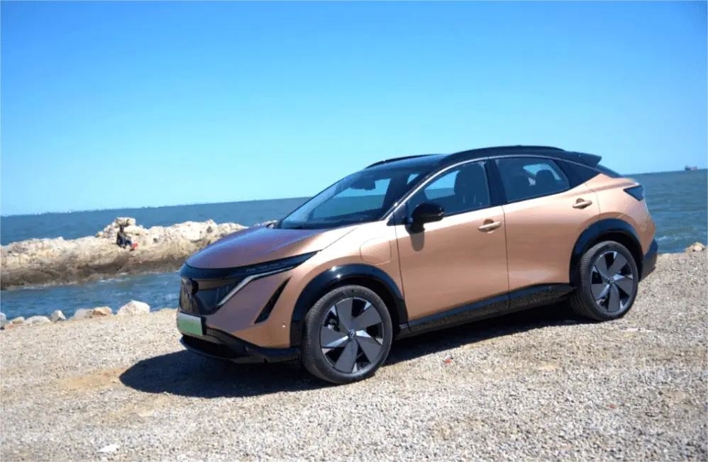 Yetişkinler için 2024 Elektrikli Araba Nissan Ariya 2023 Kompakt Elektrikli Araba Kullanılmış Nissan Ariya 623km EV Araba Dört Tekerlekli Sürüş