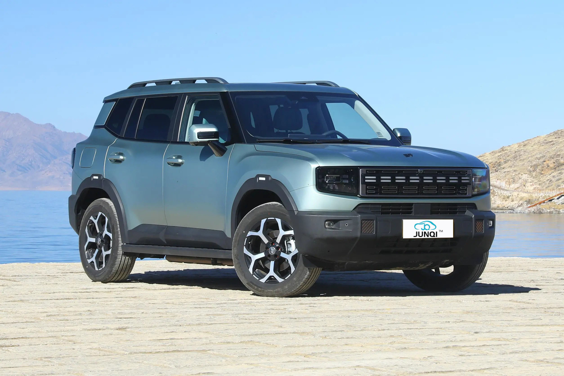 Jetour Shanhai T1 2024 modeli chery Plug-in hibrit Üç hızlı Beş kapılı beş koltuklu kompakt SUV 1.5T 156 beygir gücü L4 araba 2025