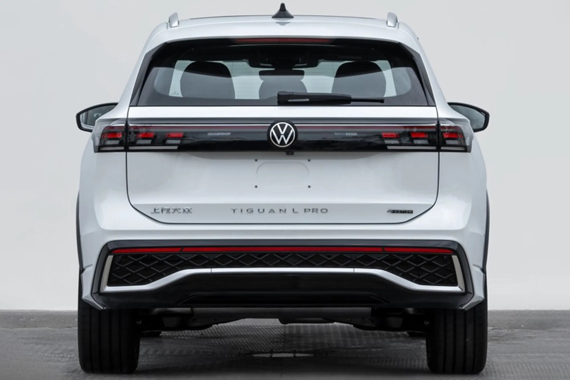 2024 Yeni Stil SUV Volkswagen Tiguan L Pratik Kalıcı Yakıt tasarrufu Büyük Alan Kullanılmış Arabalar Volkswagen Tiguan