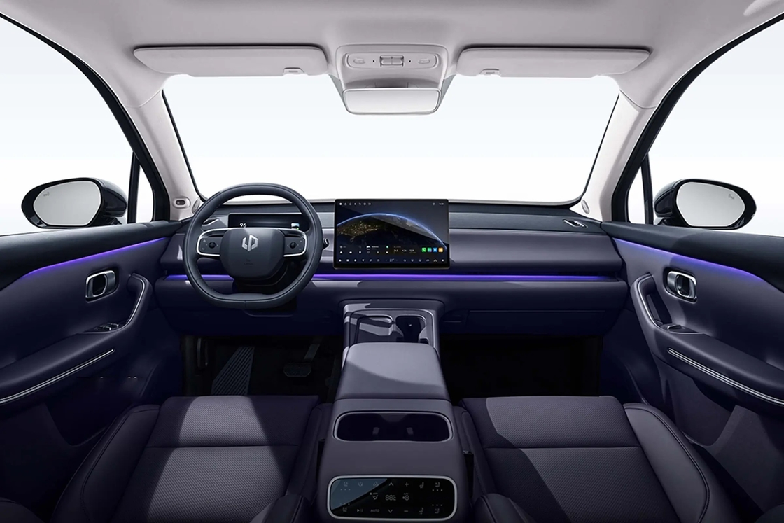2024 NEW CAR Leapmotor C16 Hibrit Saf Elektrikli Araç Ev Suv Genişletilmiş Menzil 220 560 Enerji Aracı C16