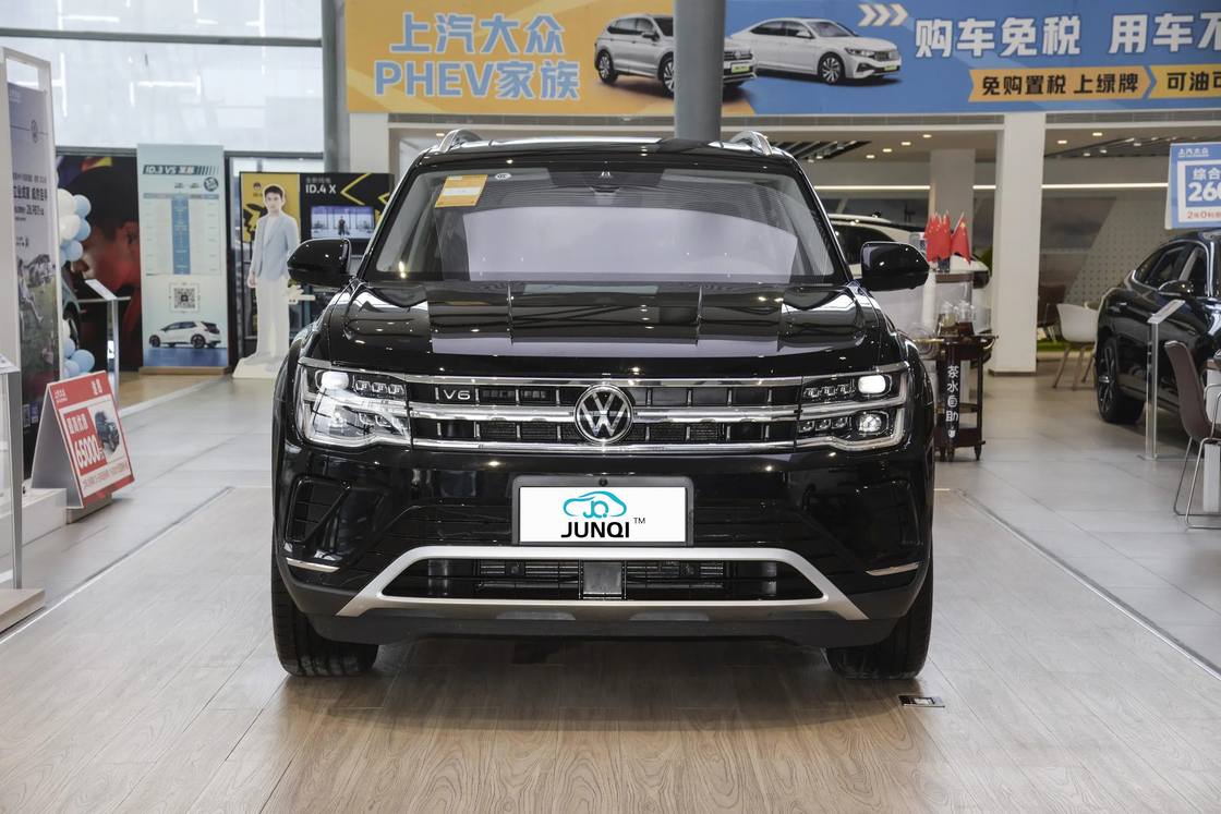 Çin yapımı 2024 Volkswagen Touron benzinli araç 0km stokta kullanılan en yeni versiyon yakıtlı arabalar