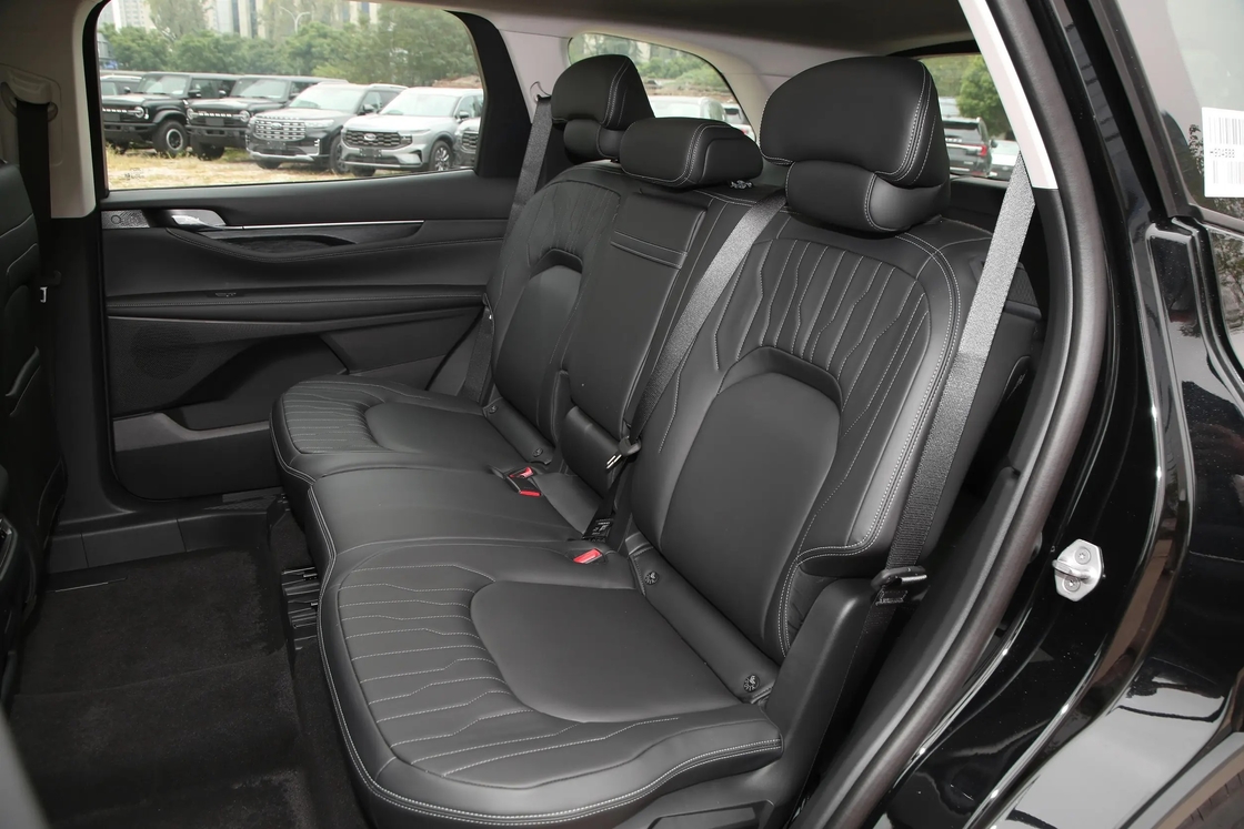 Sıcak Satış Ford 2024 Edge Ruijie L 2.0T EcoBoost 2/4WD 5 kapılı 7 koltuklu Çin SUV Otomobilleri Elektrikli Araç Çin'de üretilen SUV hibrit arabalar
