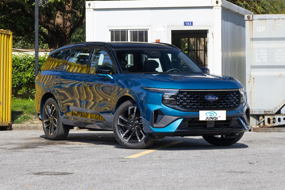 Changan FORD -2024 Ruijie L 2.0T EcoBoost İki Tekerlekli Sürüş Yedi Koltuklu Şık Model