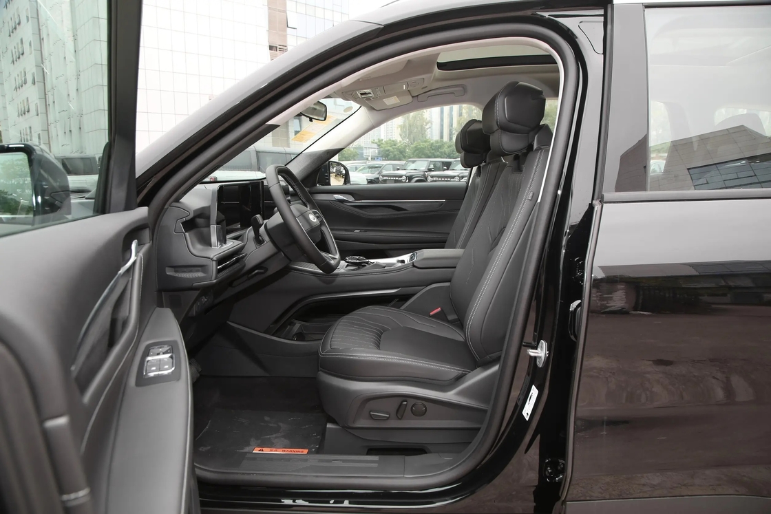 Yeni Araba Ford Ruijie L 2 0t İki sürüşlü 5 kapılı 7 koltuklu Stil SUV Yeni Arabalar Gazlı Araba